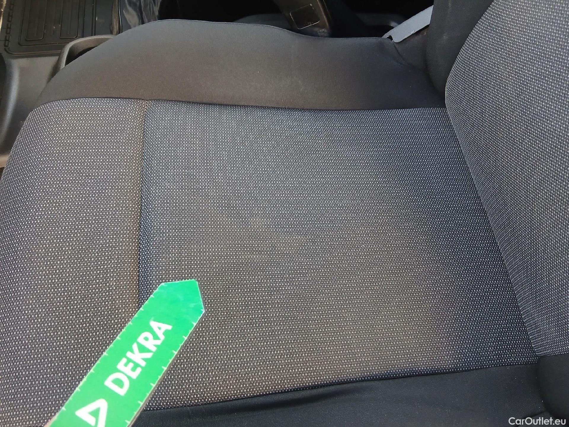  Toyota  Proace TOYOTA  City/2020/4P/furgón derivado de turismo 1.5D 56kW (75CV) GX 650kg Media #37