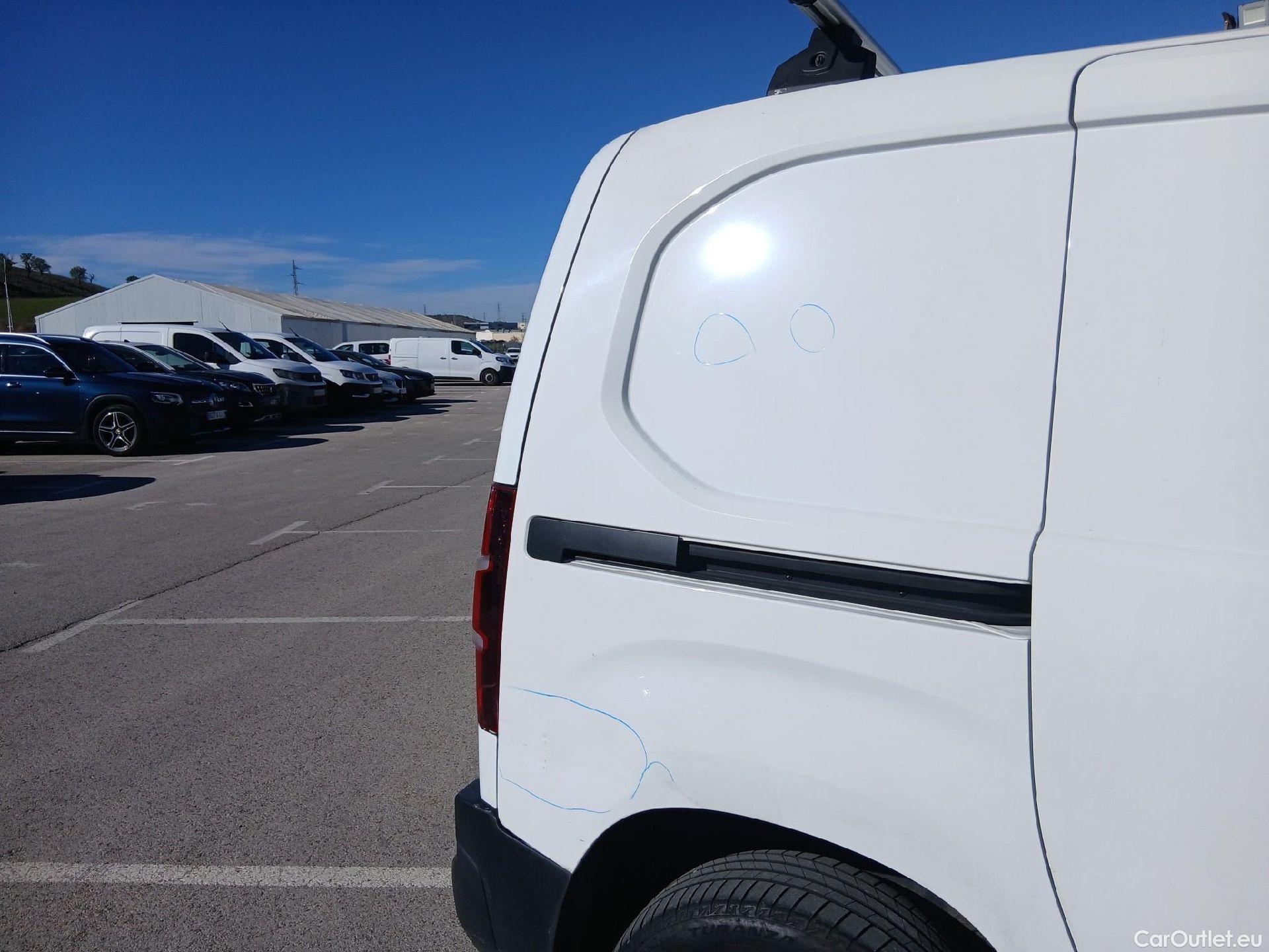  Toyota  Proace TOYOTA  City/2020/4P/furgón derivado de turismo 1.5D 56kW (75CV) GX 650kg Media #26