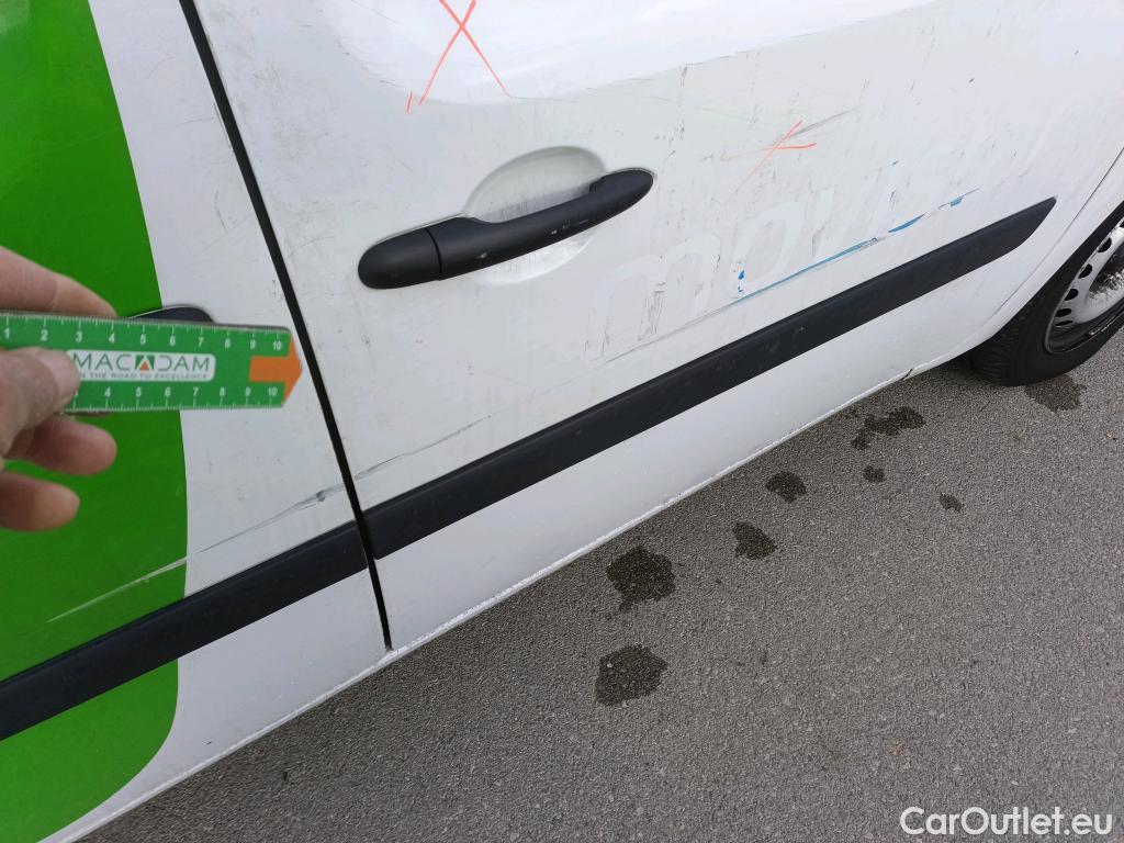  Renault  Kangoo RENAULT  Furgón/2013/3P/furgón derivado de turismo Profesional dCi 55 kW (75 CV) #15