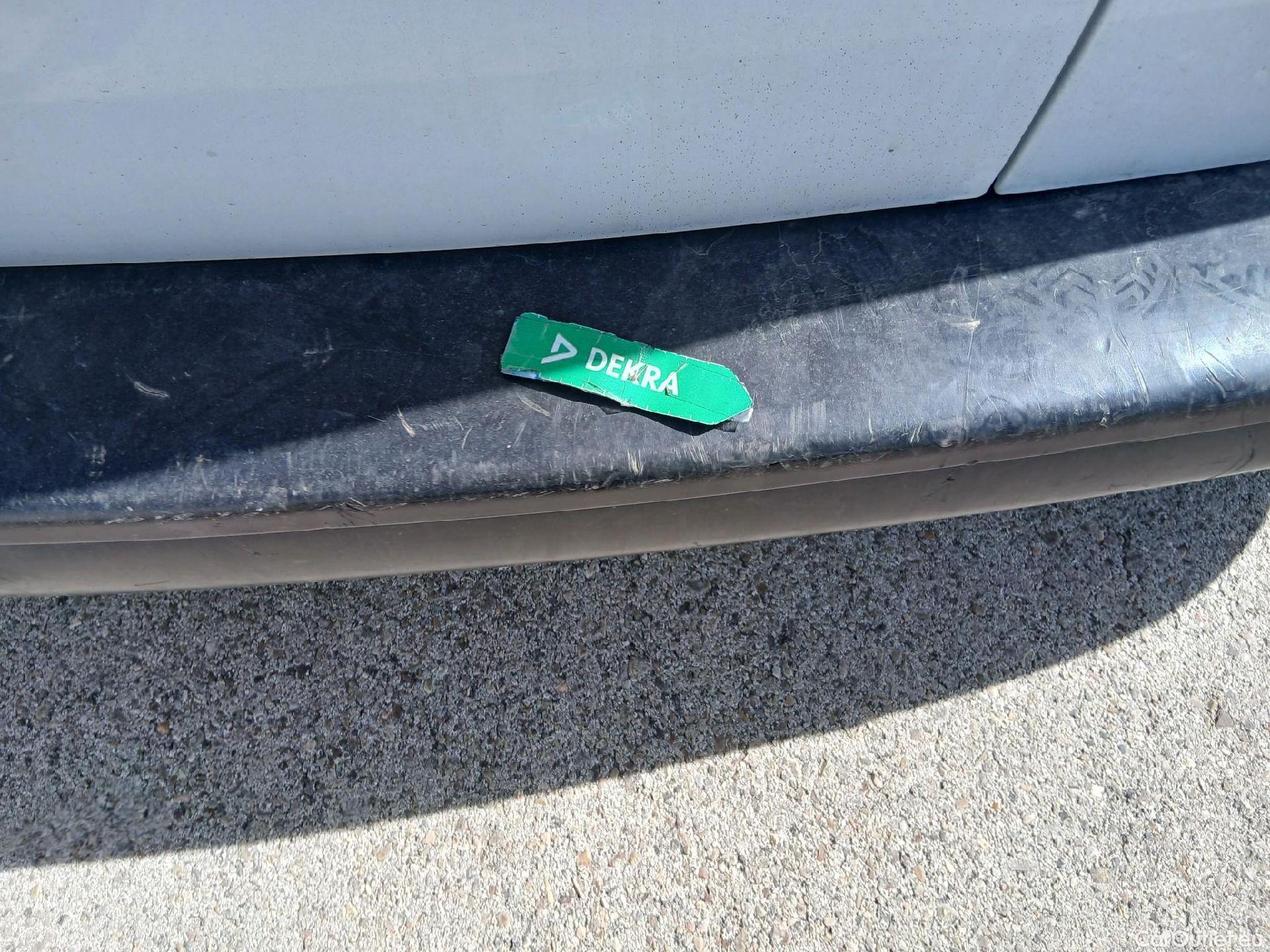  Toyota  Proace TOYOTA  / 2016 / 4P / furgón FU. MEDIO (L1) 2.0D 90kW COMFORT CARGA + #32