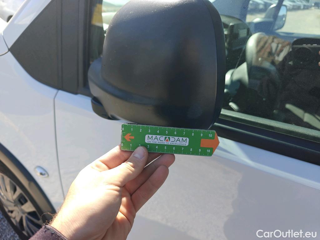  Peugeot  RIFTER PEUGEOT  / 2018 / 5P / combi Active Pack Busin. Standard BlueHDi 73kW #61