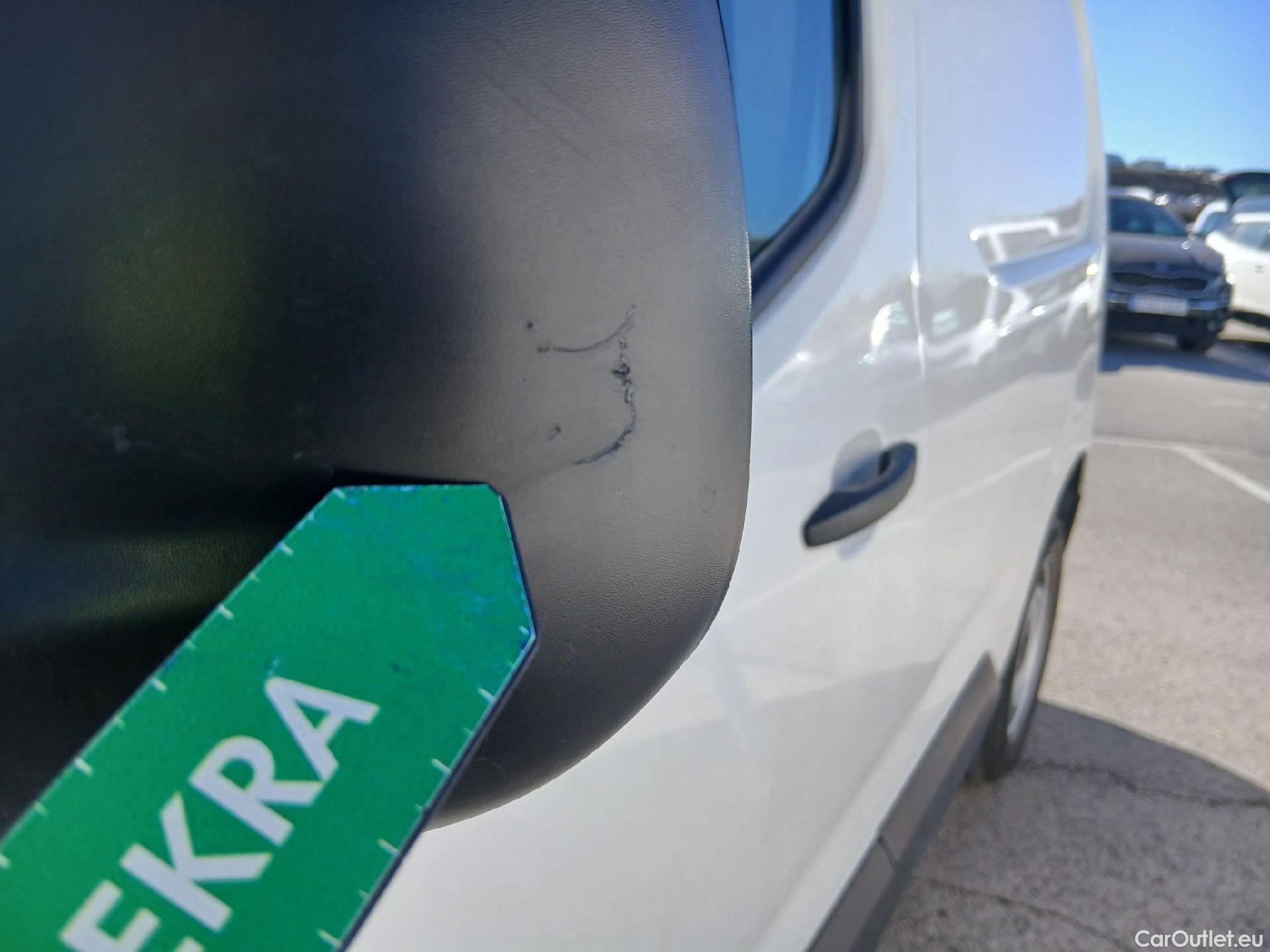  Toyota  Proace TOYOTA  City/2020/4P/furgón derivado de turismo 1.5D 56kW (75CV) GX 650kg Media #12