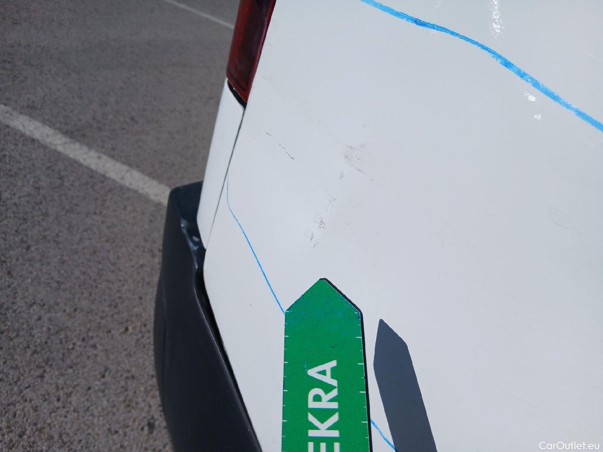  Toyota  Proace TOYOTA  City/2020/4P/furgón derivado de turismo 1.5D 56kW (75CV) GX 650kg Media #27