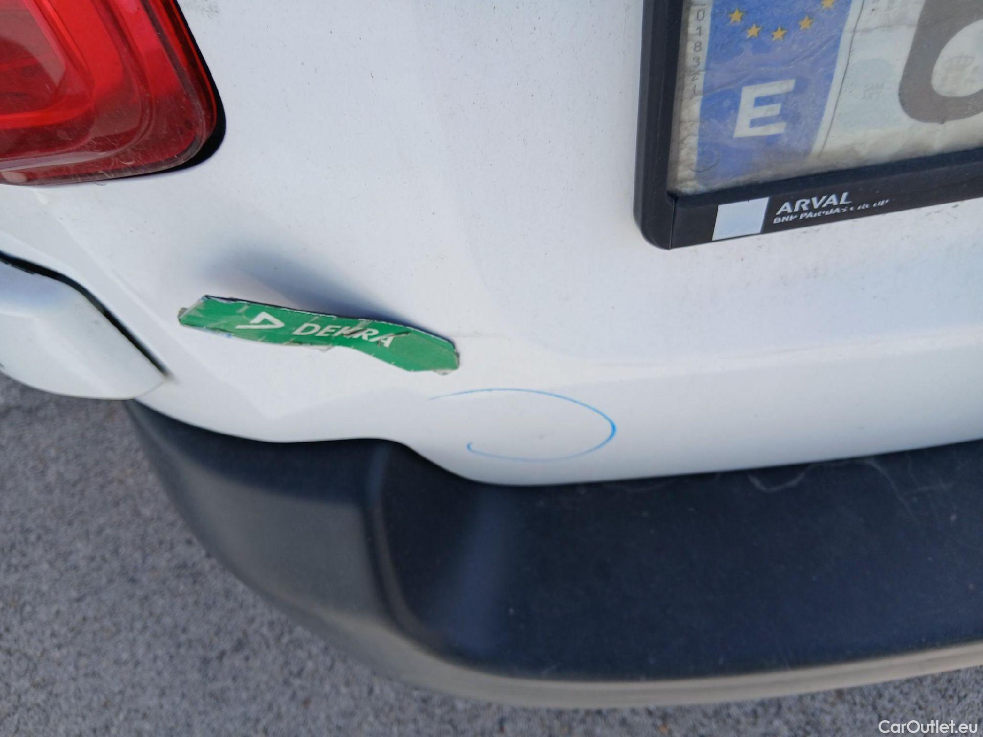  Toyota  Proace TOYOTA  / 2016 / 4P / furgón FU. MEDIO (L1) 2.0D 90kW COMFORT CARGA + #29