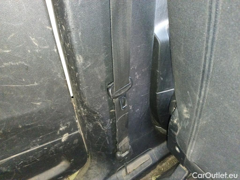  Peugeot  RIFTER PEUGEOT  / 2018 / 4P / combi Active Standard BlueHDi 73kW (IND) #47