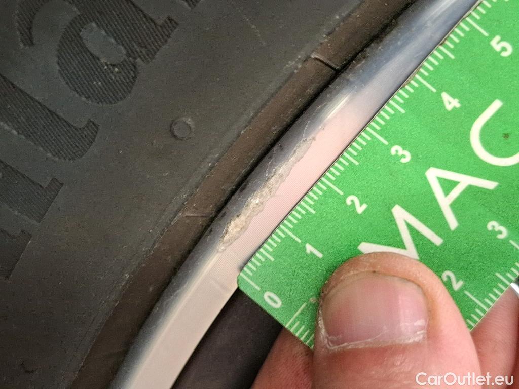  Bmw  Serie 1 BMW Série 1 / 2019 / 5P / Berline 118i DKG7 Business Design #39