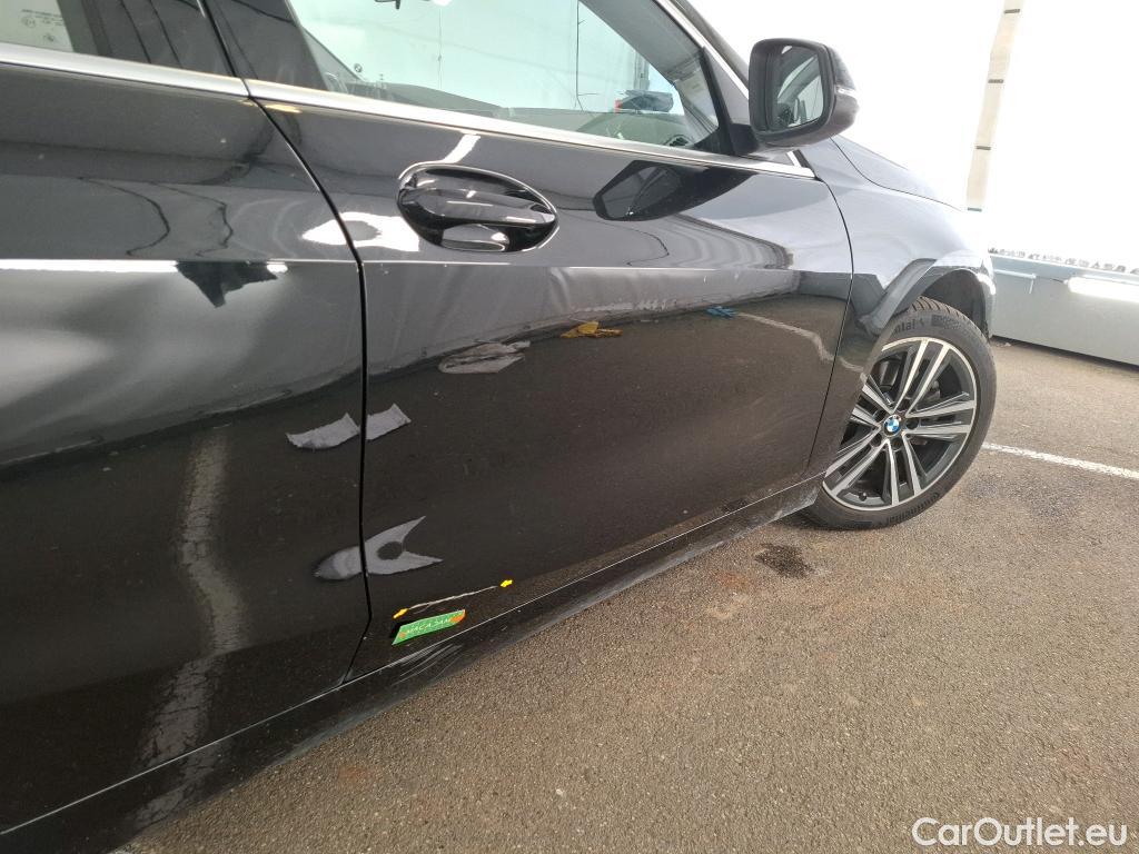  Bmw  Serie 1 BMW Série 1 / 2019 / 5P / Berline 118i DKG7 Business Design #1