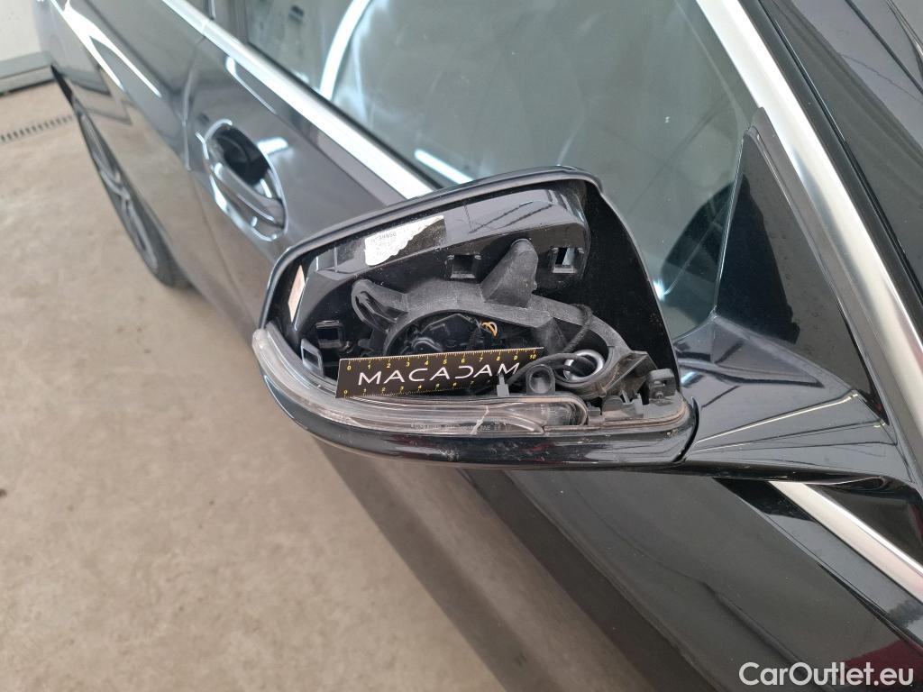  Bmw  Serie 1 Série 1 Berline 116 d Lounge 1.5 115CV BVM6 E6d #26