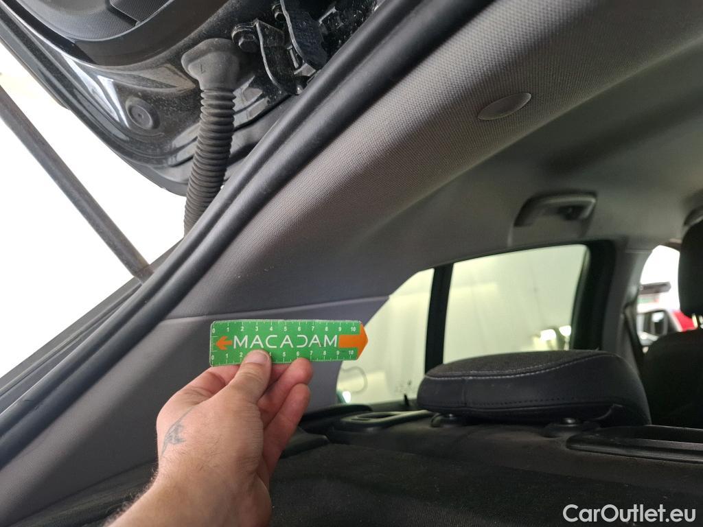  Bmw  Serie 1 BMW Série 1 / 2019 / 5P / Berline 118i DKG7 Business Design #61