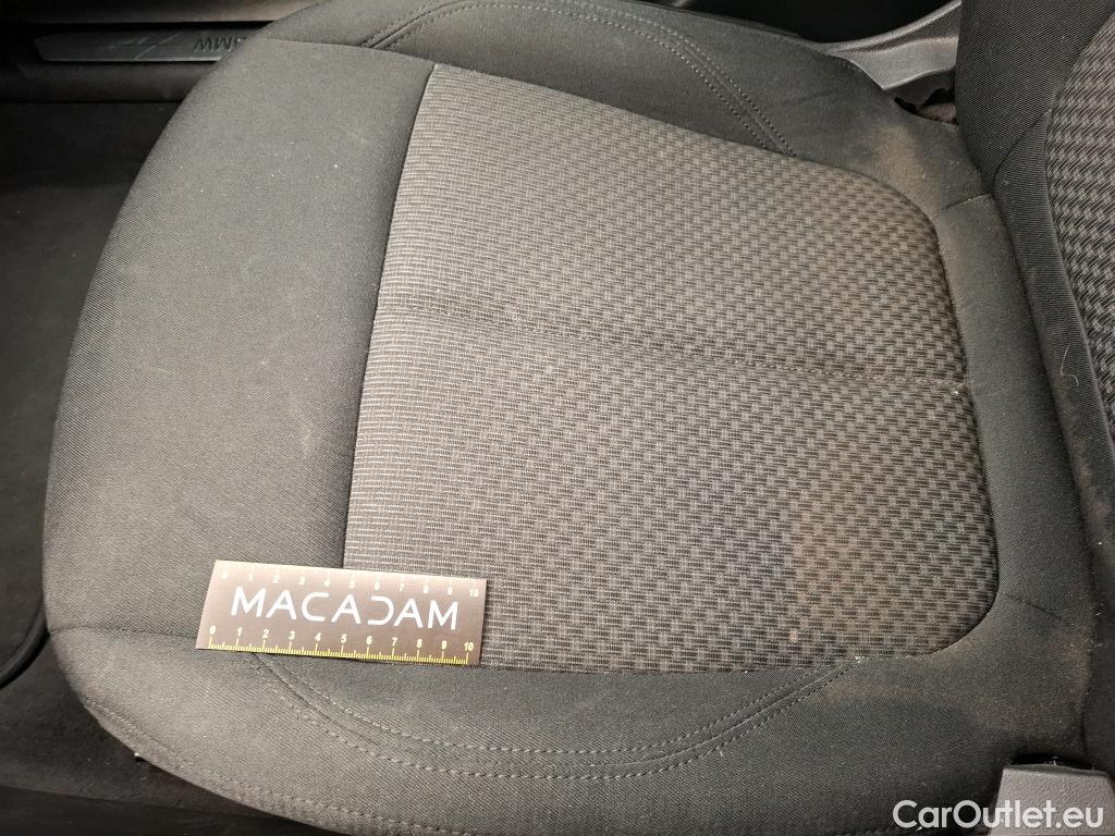  Bmw  Serie 1 Série 1 Berline 116 d Lounge 1.5 115CV BVM6 E6d #28