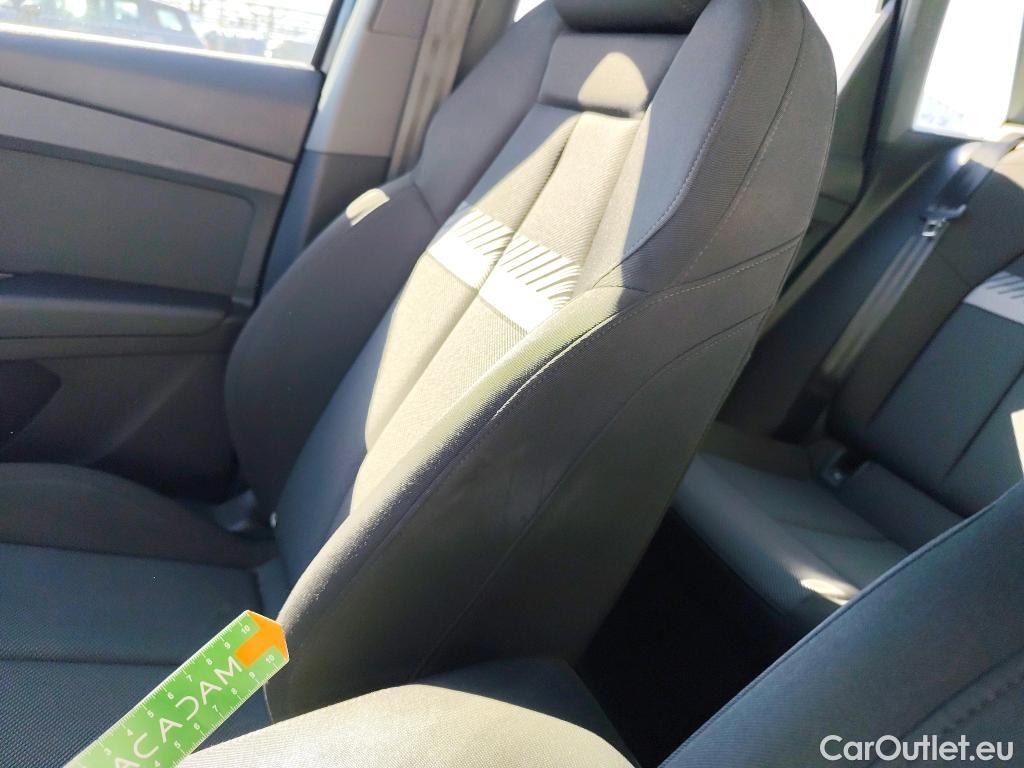  Audi  Q4 E-Tron  40 e-tron Executive 82kWh BVA #9