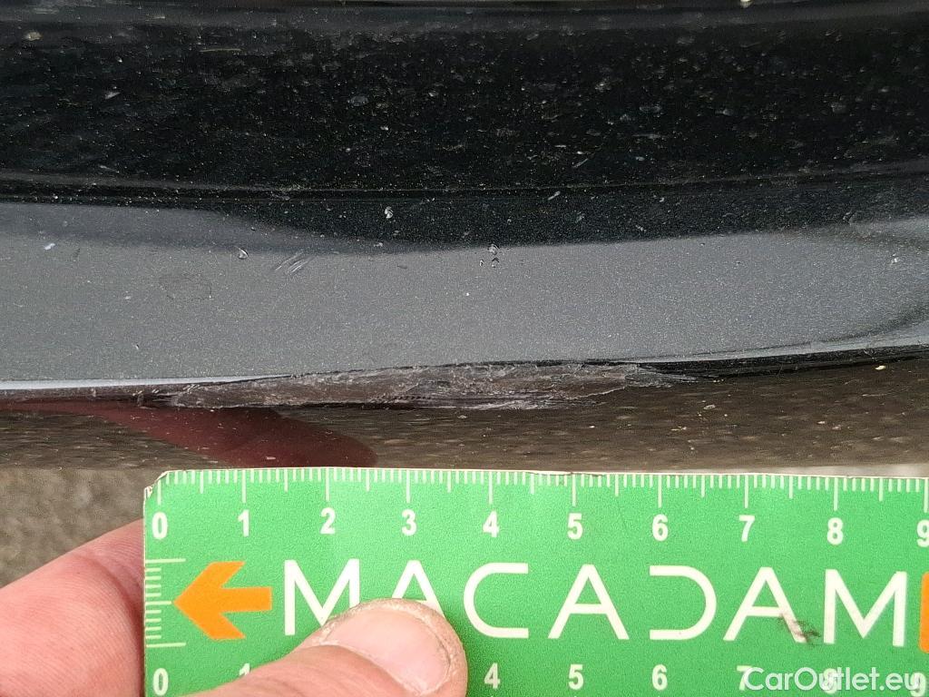  Bmw  Serie 1 BMW Série 1 / 2019 / 5P / Berline 118i DKG7 Business Design #24