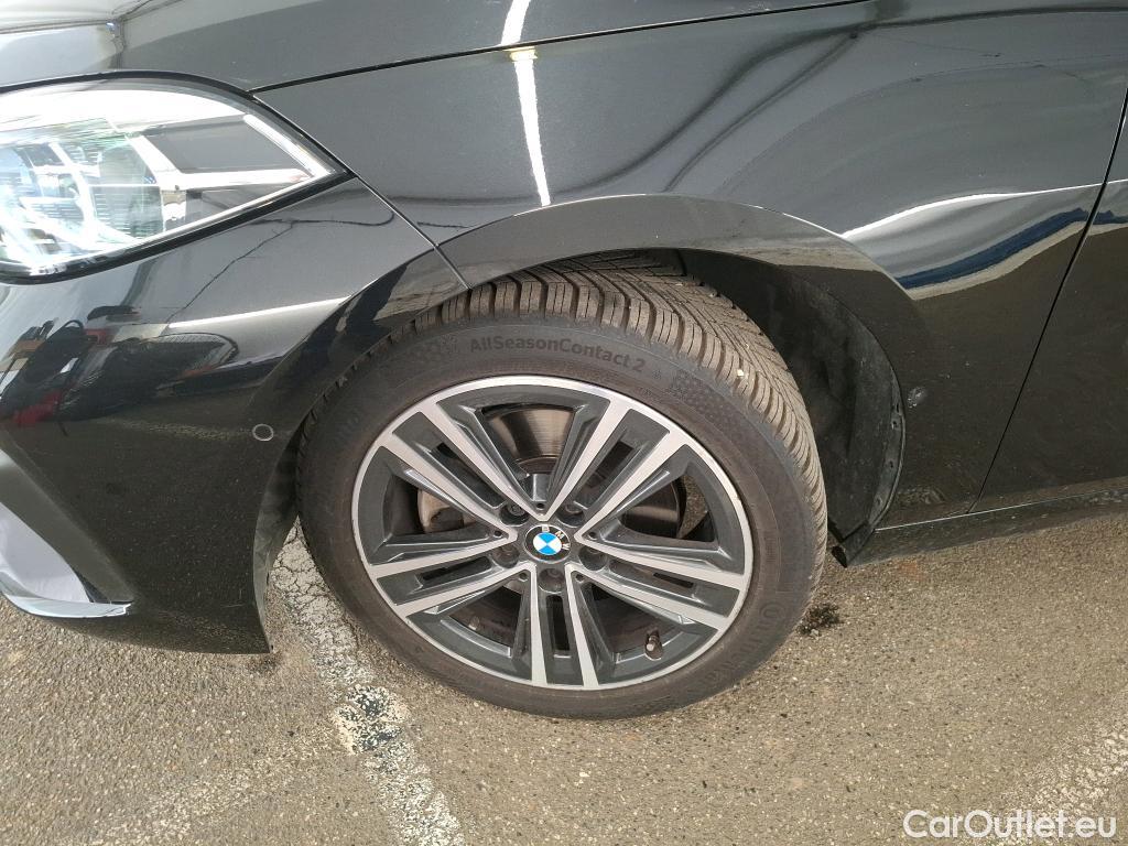  Bmw  Serie 1 BMW Série 1 / 2019 / 5P / Berline 118i DKG7 Business Design #37