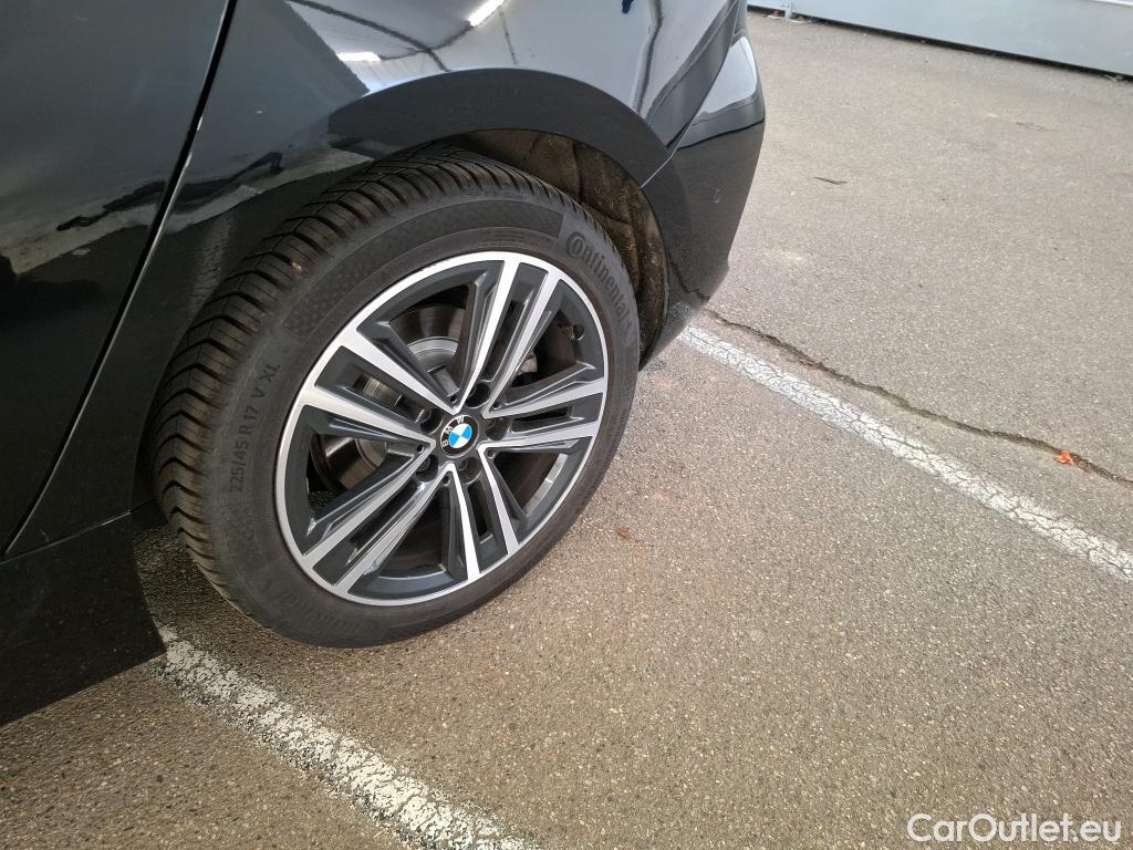  Bmw  Serie 1 BMW Série 1 / 2019 / 5P / Berline 118i DKG7 Business Design #70