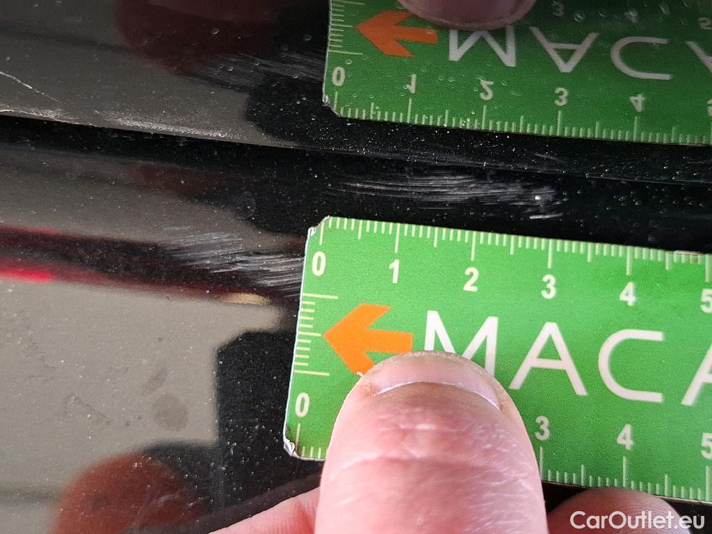  Bmw  Serie 1 BMW Série 1 / 2019 / 5P / Berline 118i DKG7 Business Design #34