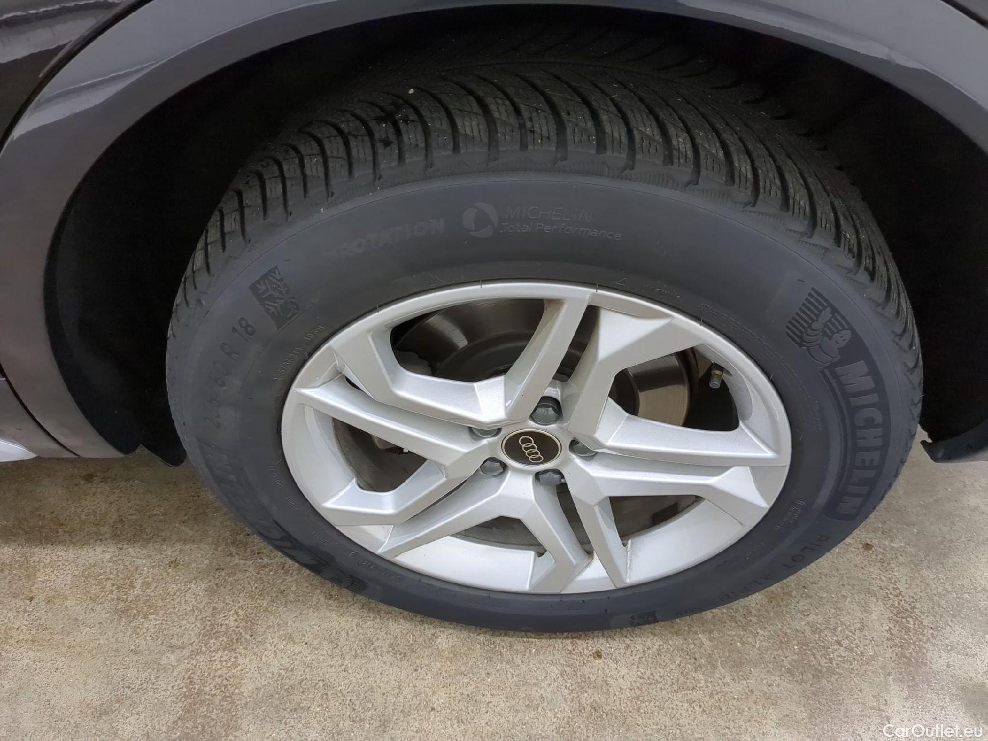  Audi  Q5 AUDI  / 2020 / 5P / SUV 50 TFSI e 299 QTT S TRO 7 BUSINESS EXE #6