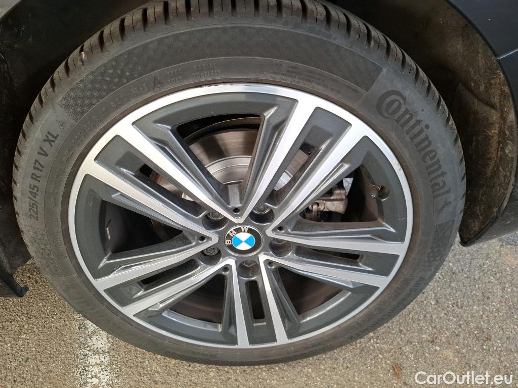  Bmw  Serie 1 BMW Série 1 / 2019 / 5P / Berline 118i DKG7 Business Design #71