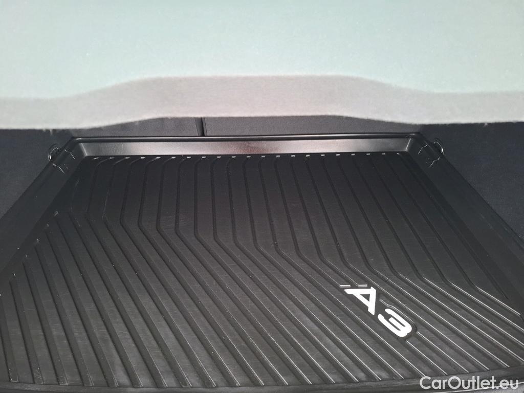  Audi  A3  Sportback 30 TDI Business Line 2.0 TDI 115CV BVA7 E6d #3