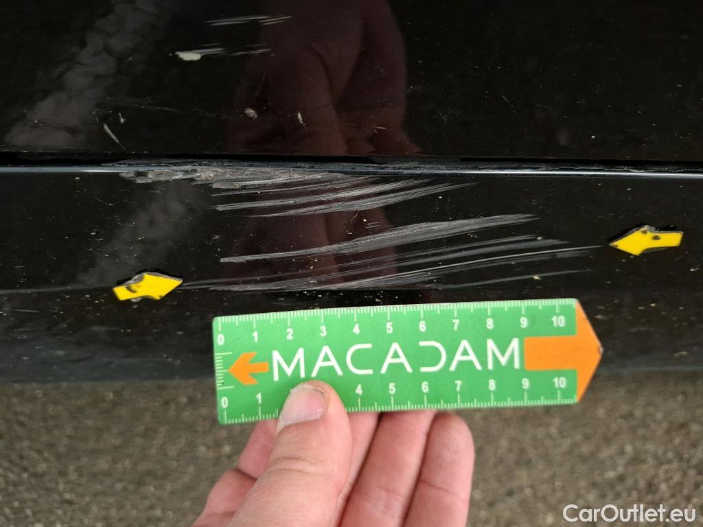  Bmw  Serie 1 BMW Série 1 / 2019 / 5P / Berline 118i DKG7 Business Design #10