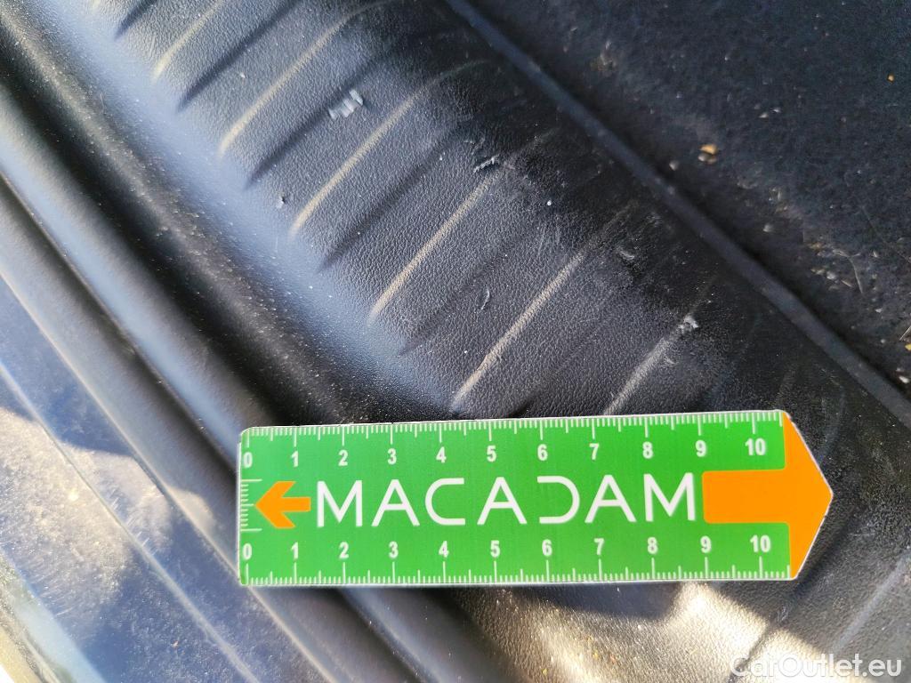  Audi  Q4 E-Tron  40 e-tron Executive 82kWh BVA #14