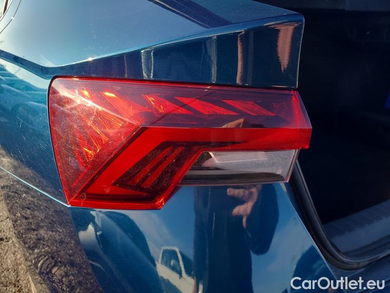  Skoda  Octavia  Lim. (NX3)(2020) Oct. 2.0TDI 110 Style AT 5d #13