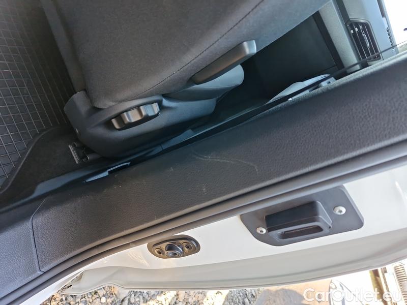  Volkswagen  Caddy  (SBB/SBJ)(2020)  2.0TDI 90 5d #24