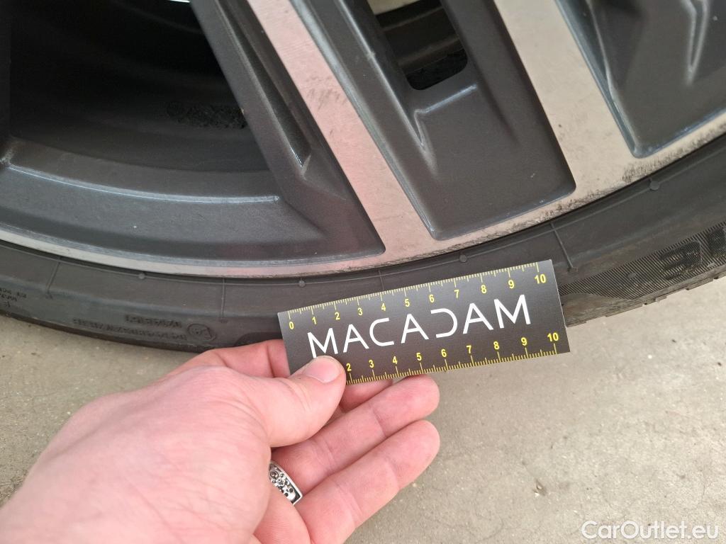  Bmw  Serie 1 Série 1 Berline 116 d Lounge 1.5 115CV BVM6 E6d #25