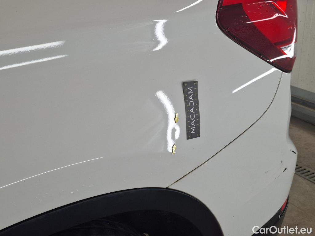  Bmw  X1 BMW  / 2019 / 5P / SUV sDrive16d Business Design #16