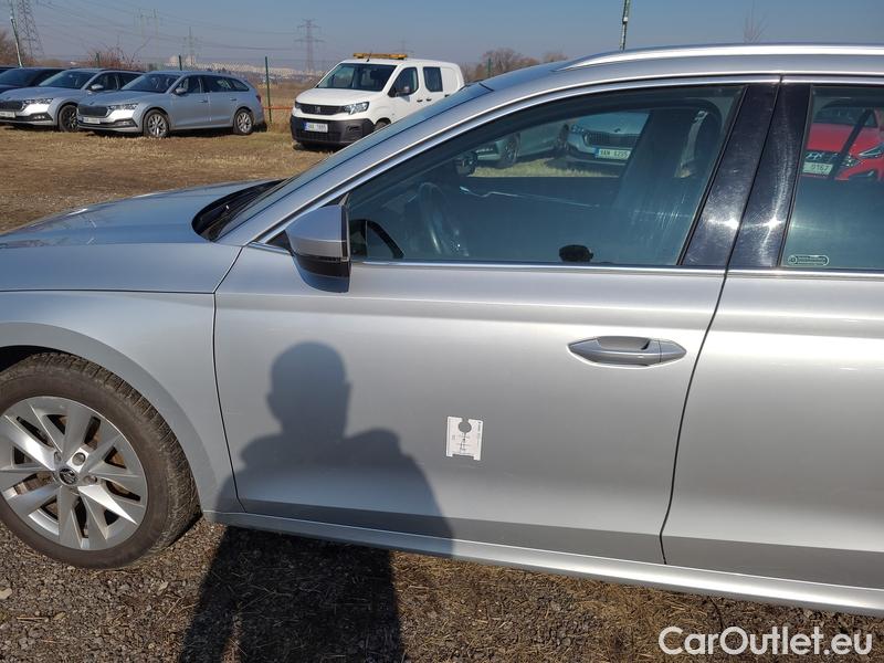  Skoda  Octavia  Combi (NX3)(2020) Oct.Combi 1.5TSI 110 Style #6
