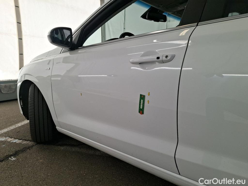  Hyundai  i30 HYUNDAI  Sport Wagon  2020  5P  Break 10 TGDI 120 MHEV IMT CREATIVE SW #44