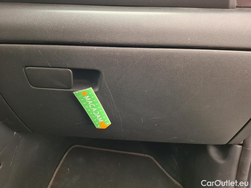  Hyundai  Konna Kona Business Hybrid 2WD 1.6 GDI 140CV BVA6 E6dT #23