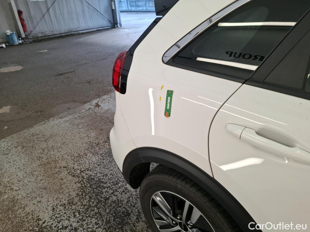  KIA  Niro KIA  / 2019 / 5P / Berline 1.6 GDI PHEV Motion DCT6 MY22 #12