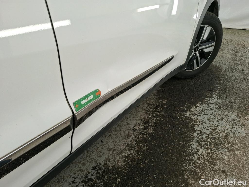  KIA  Niro KIA  / 2019 / 5P / Berline 1.6 GDI PHEV Motion DCT6 MY22 #4