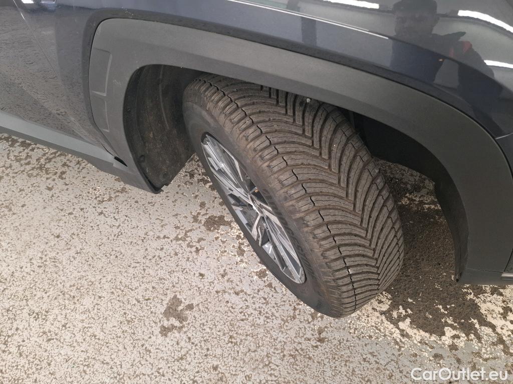 Hyundai  Tucson  Business Hybrid 2WD 1.6 T-GDI 230CV BVA6 E6d #19