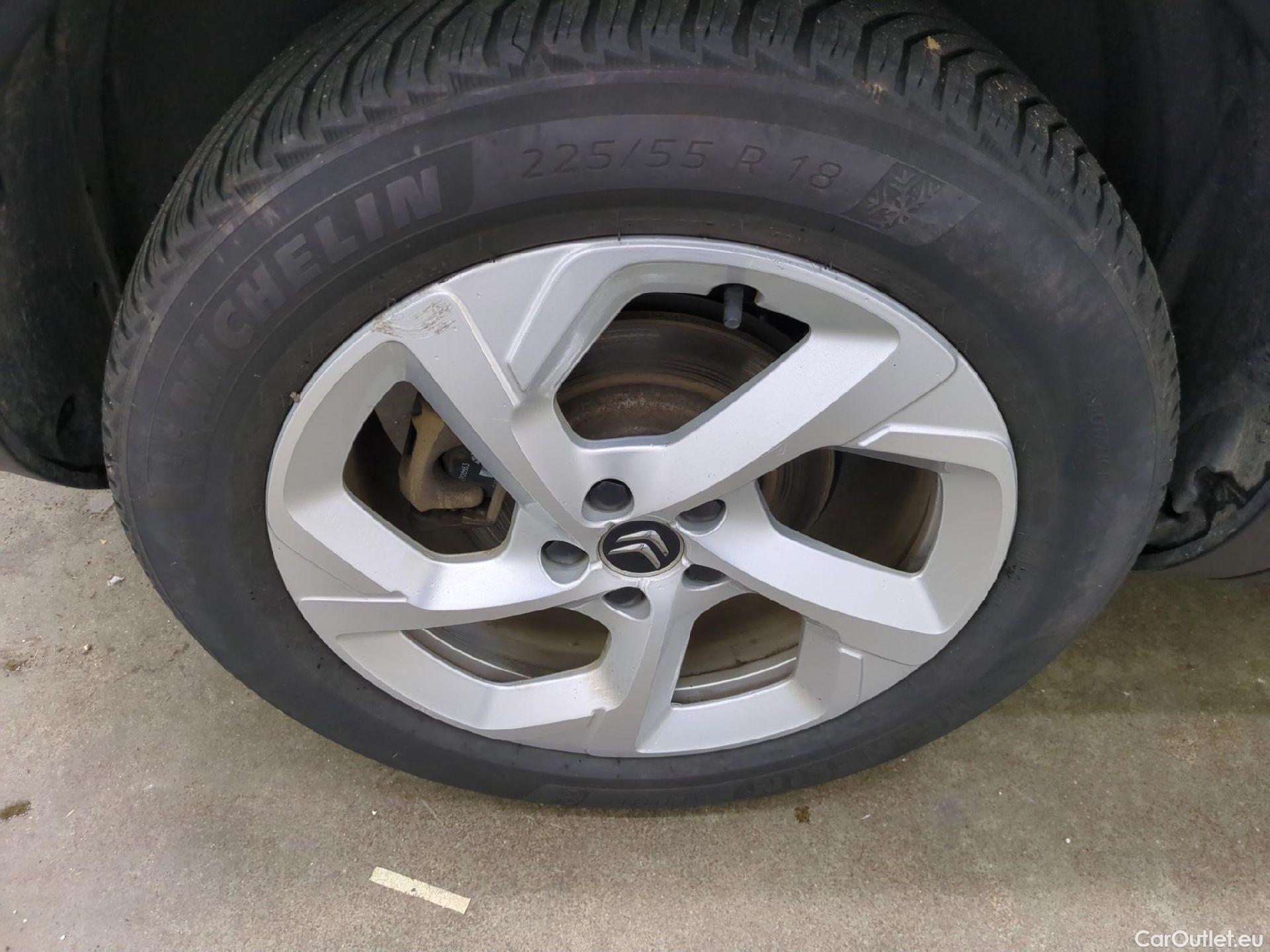  Citroen  C5 CITROEN  Aircross / 2018 / 5P / SUV Hybrid 225 ë-EAT8 Business #4