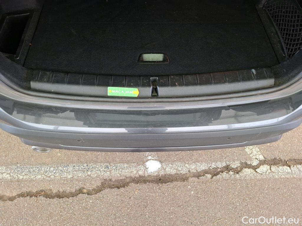  Bmw  X1 Série  sDrive16d Lounge 1.5 115CV BVA7 E6d #77