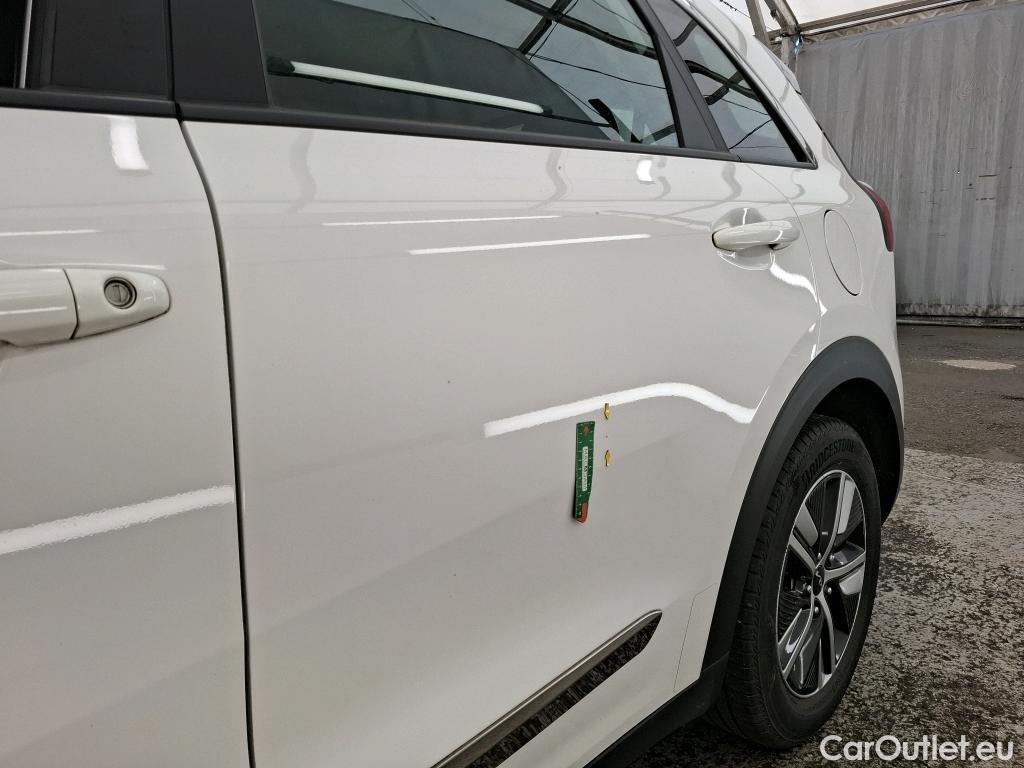  KIA  Niro KIA  / 2019 / 5P / Berline 1.6 GDI PHEV Motion DCT6 MY22 #10