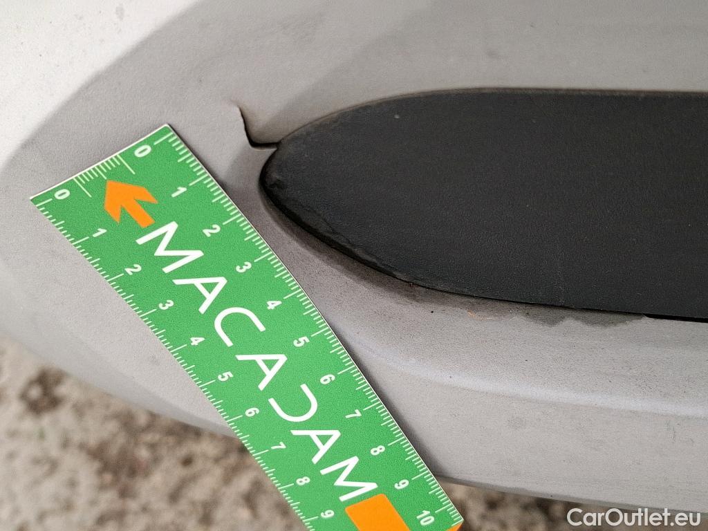  Hyundai  Konna Kona Business Hybrid 2WD 1.6 GDI 140CV BVA6 E6dT #2