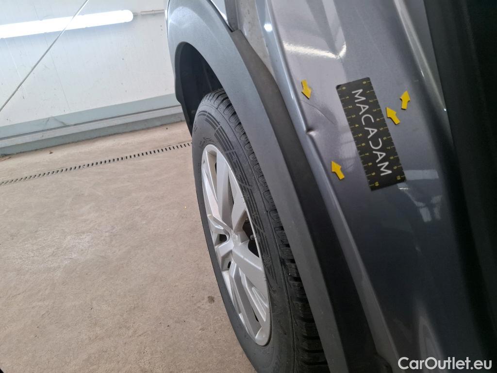  Peugeot  3008  Active Pack 1.5 HDi 130CV BVA8 E6d #10