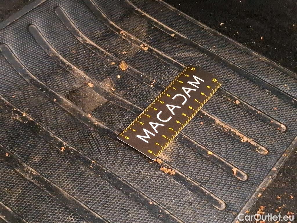  Peugeot  2008  Allure Business 1.5 HDi 130CV BVA8 E6d
 #5