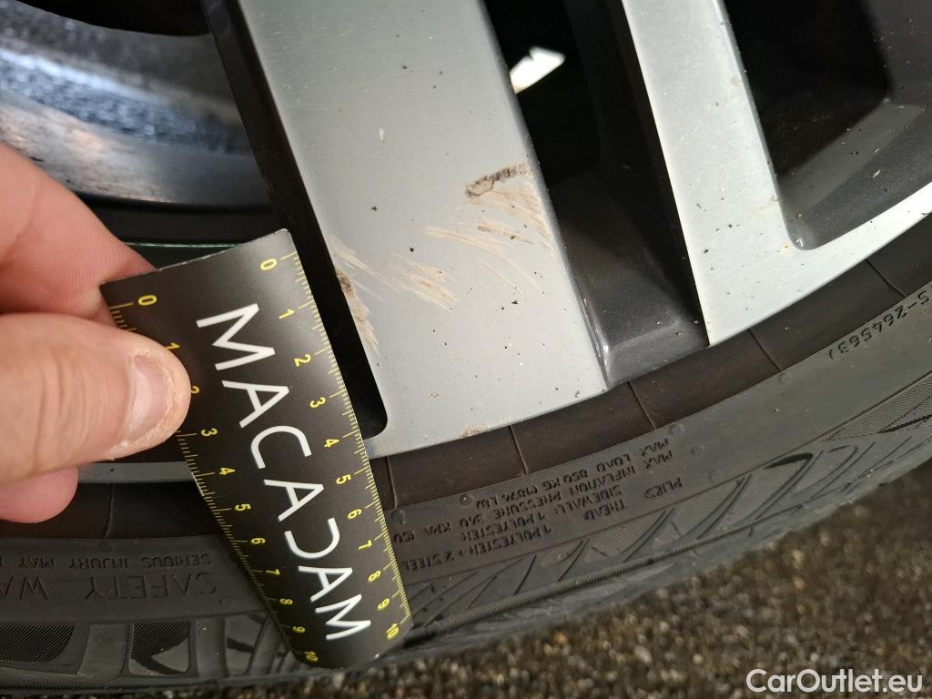  Peugeot  3008  II Allure Pack 1.5 HDi 130CV BVA8 E6d #35