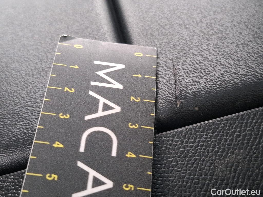  Peugeot  3008  Active Pack 1.5 HDi 130CV BVA8 E6d #18