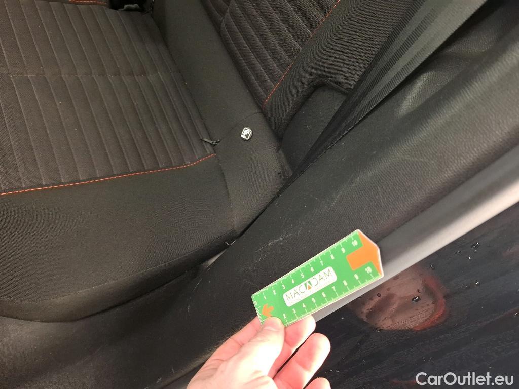  Peugeot  2008  Active Business 1.5 HDi 110CV BVM6 E6d #13