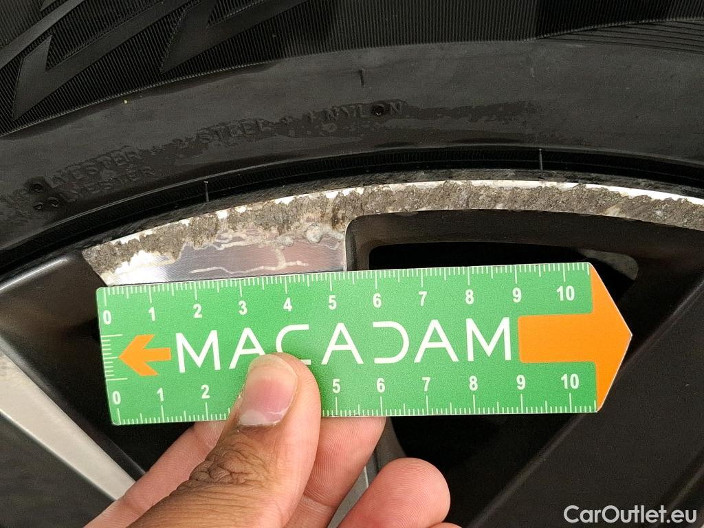  Peugeot  2008 PEUGEOT  5p Crossover BlueHDi 100 ¤6.c S&S ALLURE BUSINESS #21