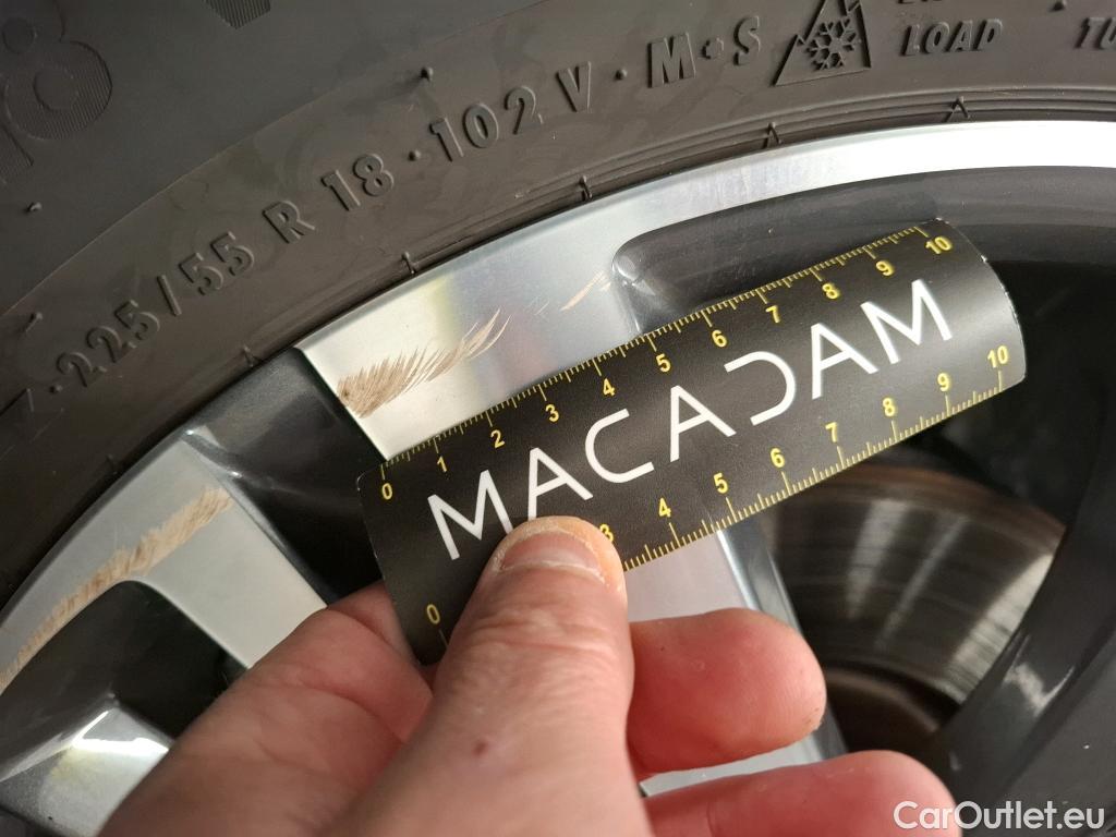  Peugeot  3008  II Allure Pack 1.5 HDi 130CV BVA8 E6d #41