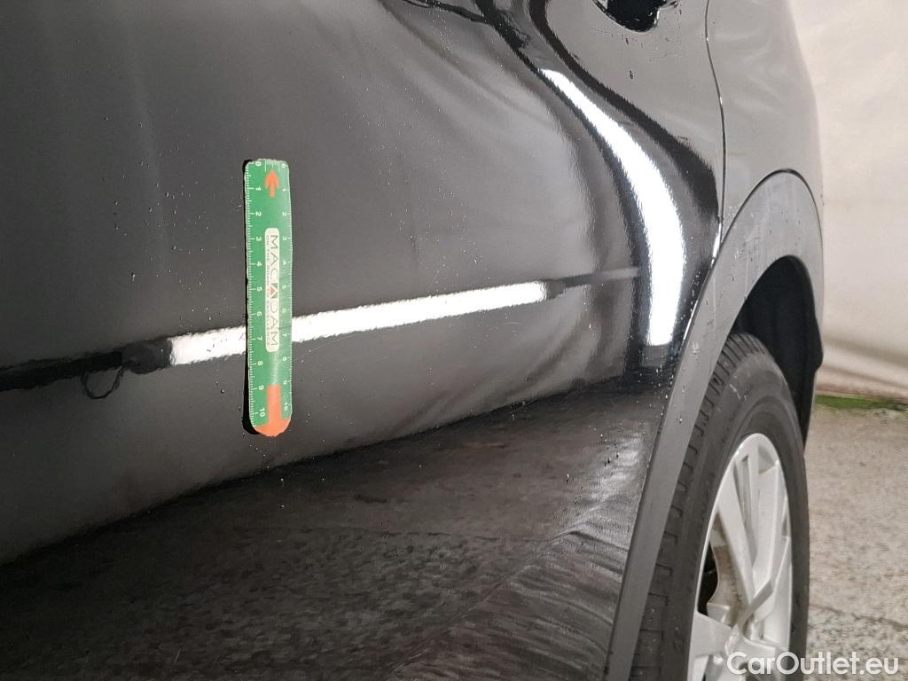  Peugeot  3008  II Style 1.5 HDi 130CV BVA8 E6d #9