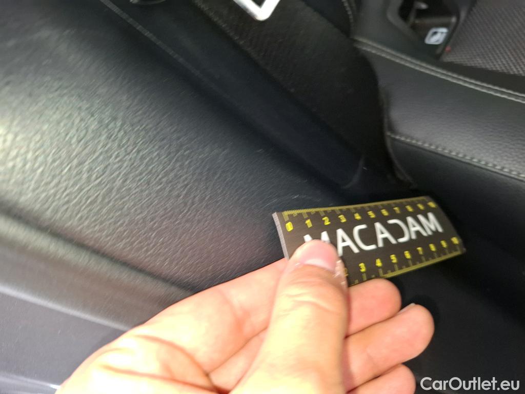  Mercedes  A-Klasse MERCEDES-BENZ Classe A Berline / 2018 / 4P / Berline A 200 d Business Line 8G-DCT #6