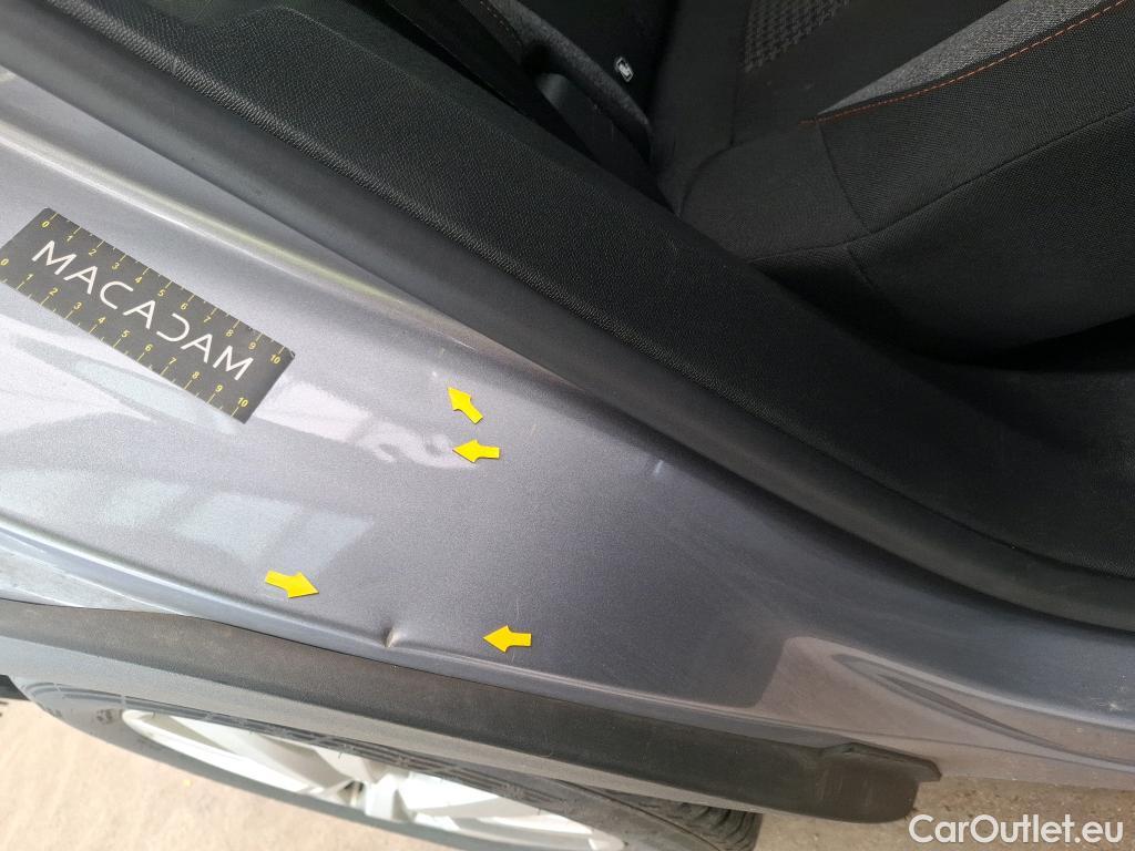  Peugeot  3008  Active Pack 1.5 HDi 130CV BVA8 E6d #11