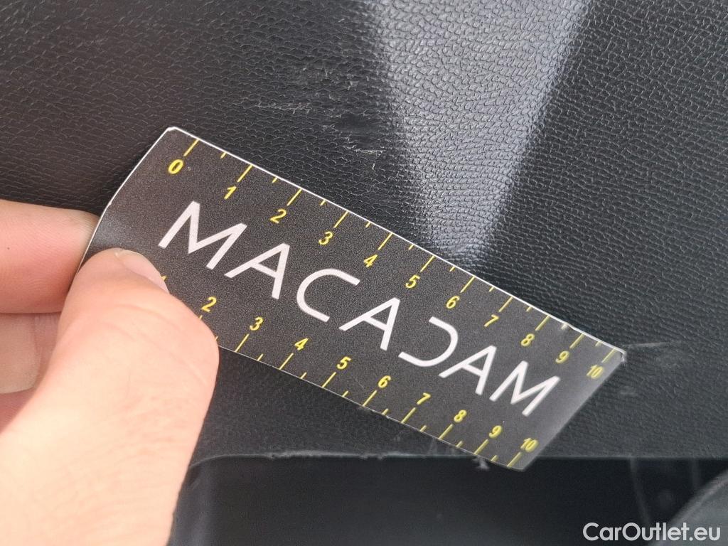  Peugeot  3008  Active Pack 1.5 HDi 130CV BVA8 E6d #26