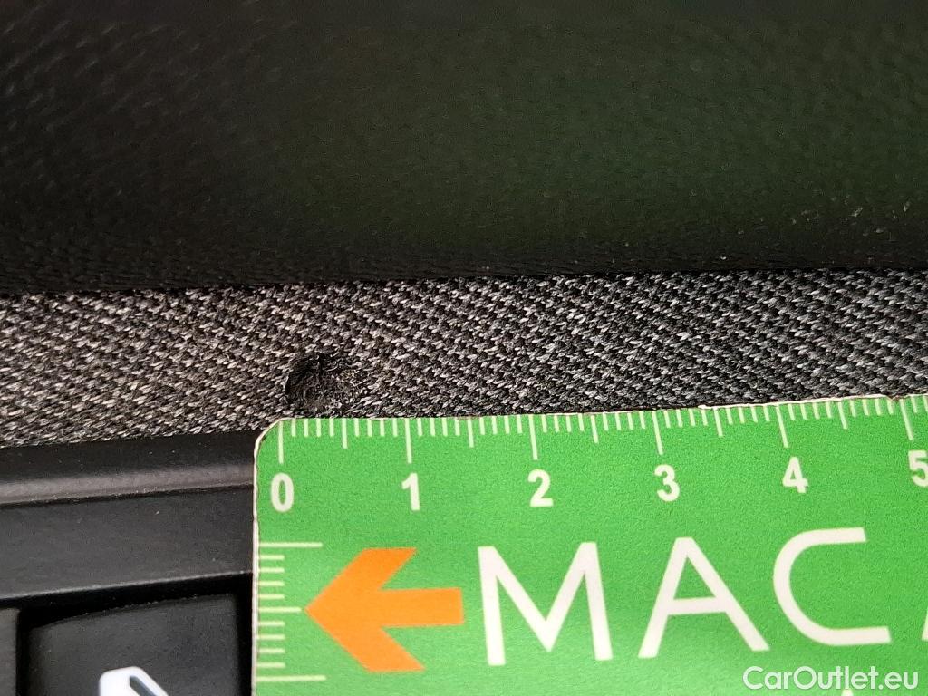  Peugeot  3008  Active Pack 1.5 HDi 130CV BVA8 E6d #5